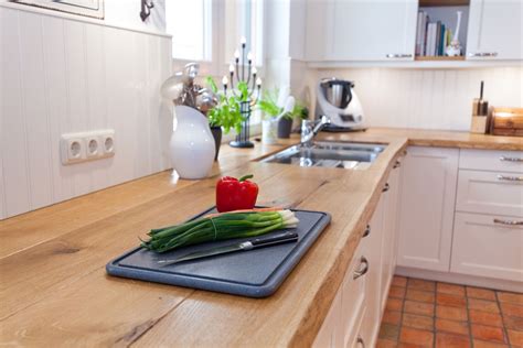 Installieren Sie eine Laminat Küche Arbeitsplatte